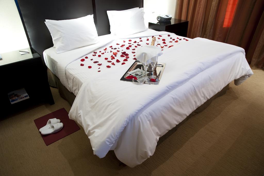 Hotel Casino Magic Neuquen Bagian luar foto