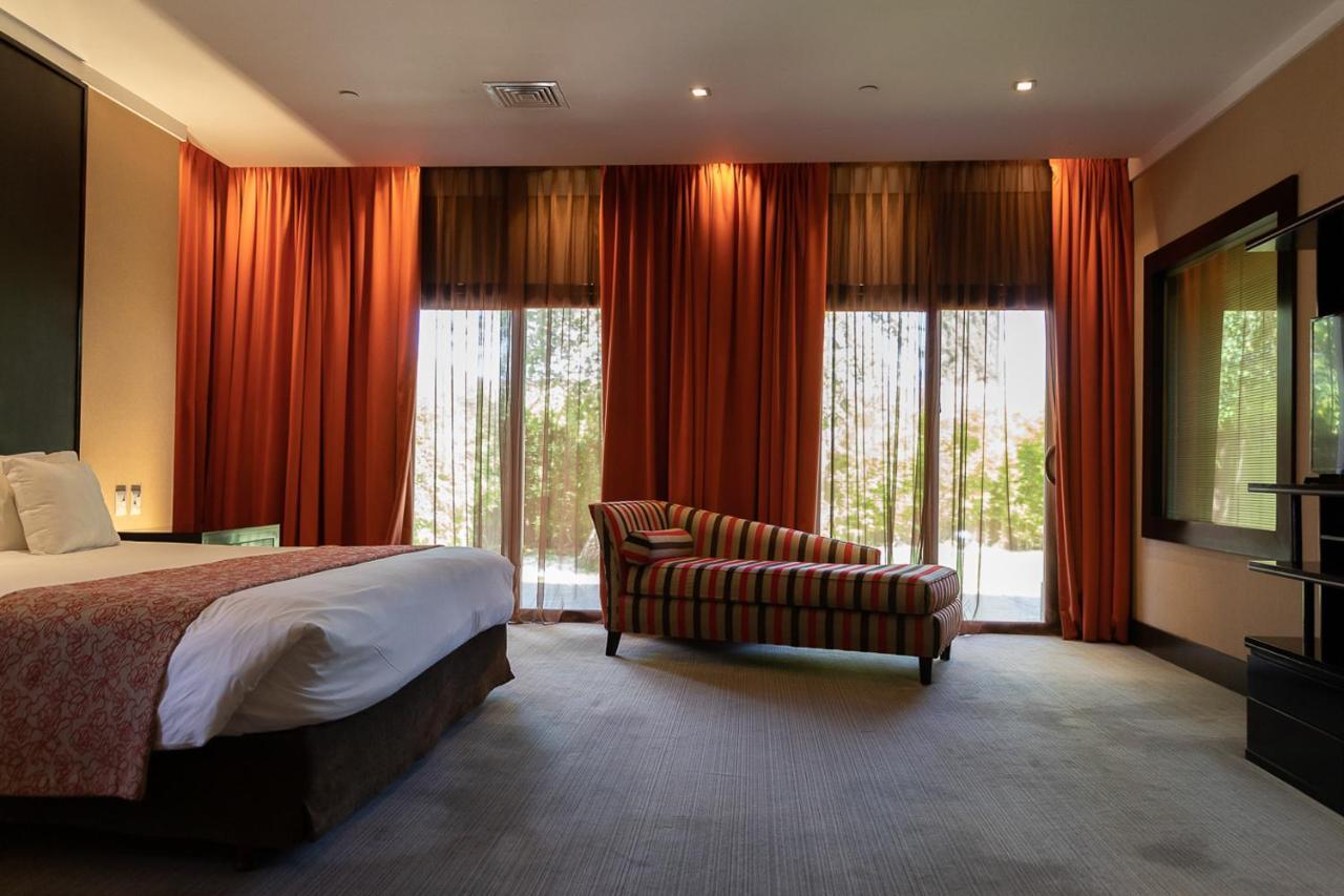 Hotel Casino Magic Neuquen Bagian luar foto