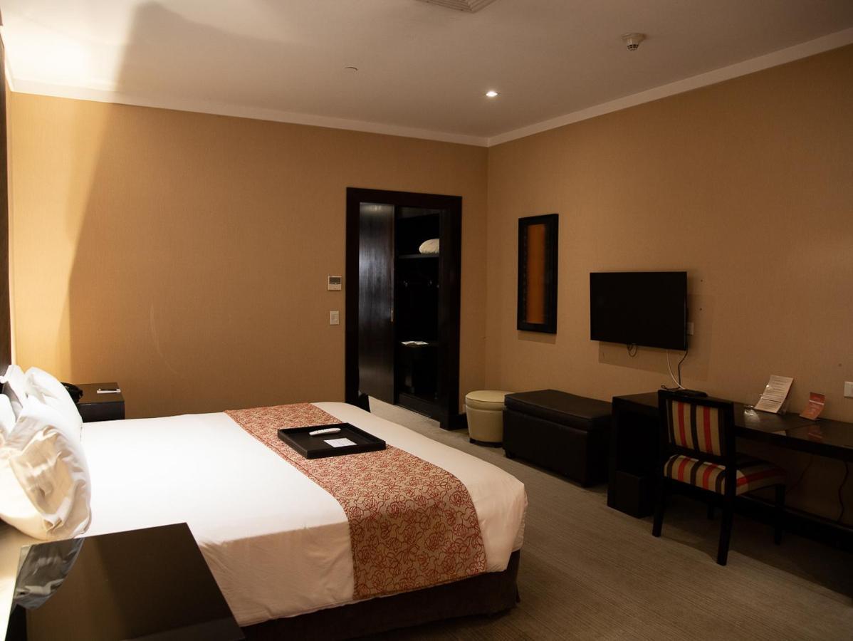 Hotel Casino Magic Neuquen Bagian luar foto